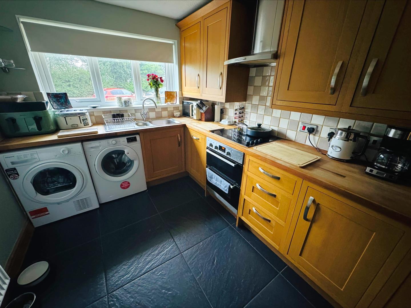 Llwyn Cyfarthwch, Llanelli, SA15 1GY